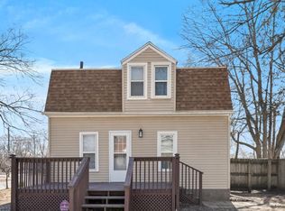 2169 Lafayette St, Waterloo, IA 50703