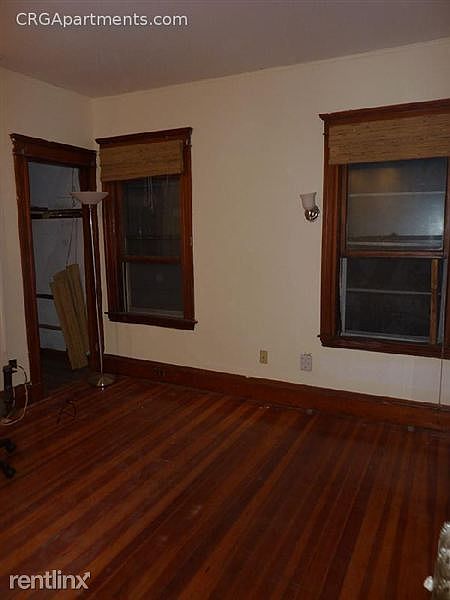 2nd image of 32 Dearborn Rd