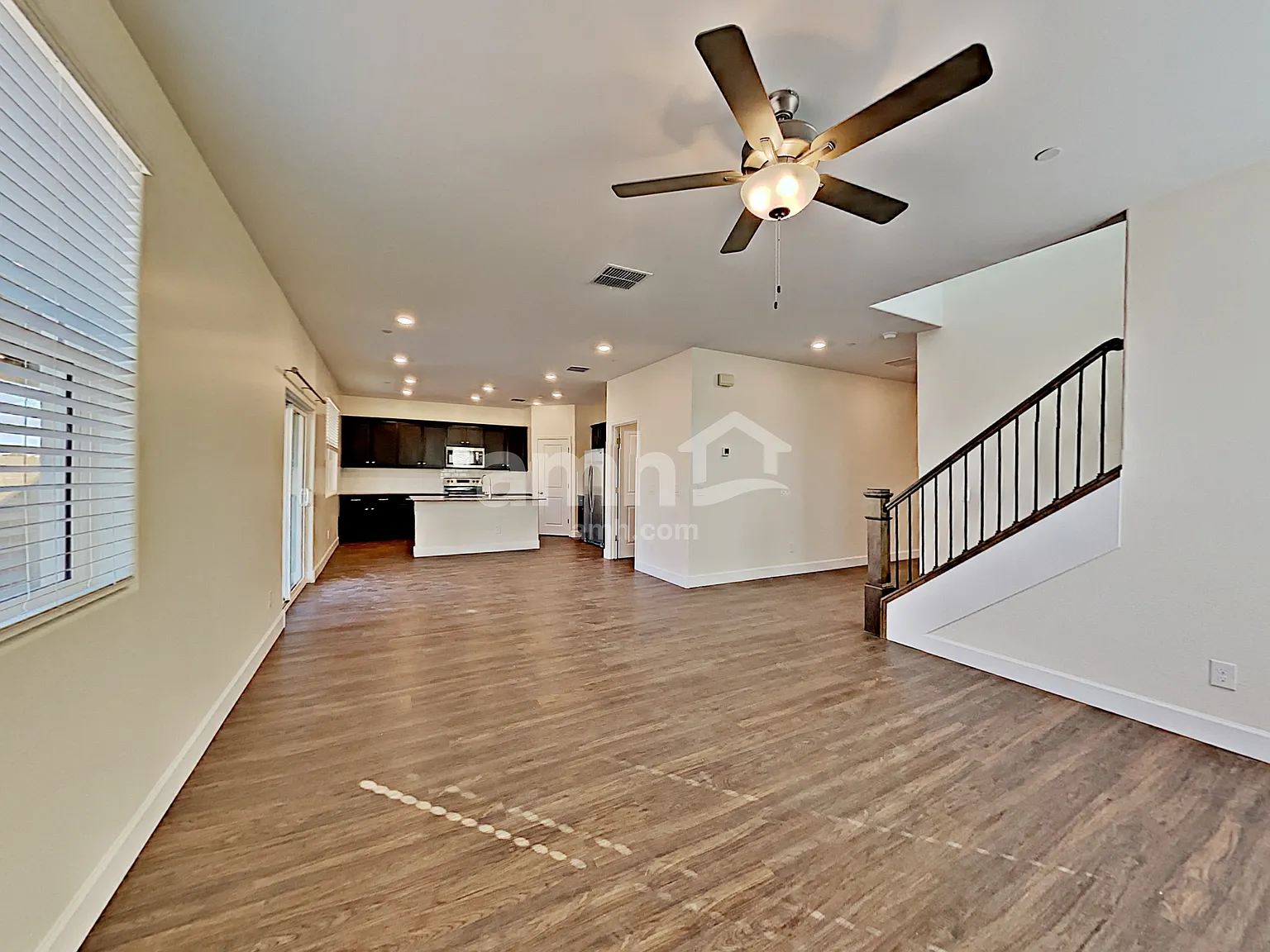 4 bed, 3.0 bath, 2273 sqft, $2,750 — Photo 4