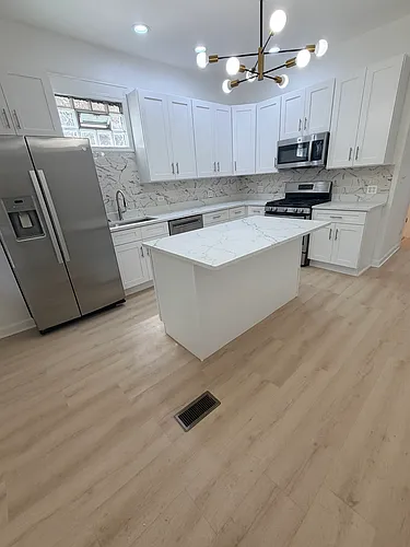 3757 N Hermitage Ave #1 Photo 1