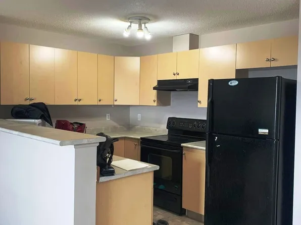 10 Prestwick Bay SE #3414, Calgary, AB T2Z 0B3