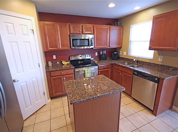 5th image of 2316 Trivaca Ct
