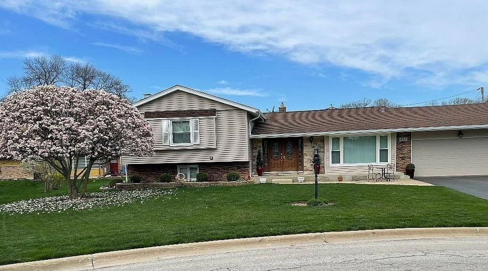 1st image of 462 Mulberry Ln