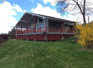 92 Mattoon St, La Grande, OR 97850