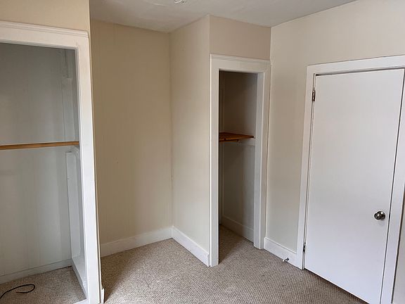 2nd image of 10 Railroad St #4