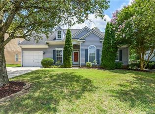 9101 Clifton Meadow Dr, Matthews, NC 28105