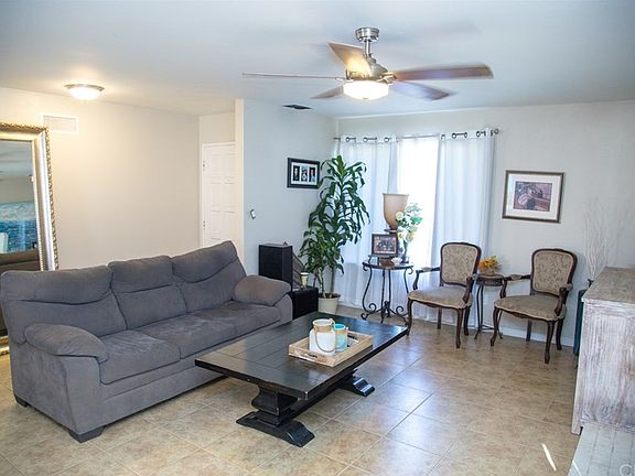 4th image of 3747 Schirra St