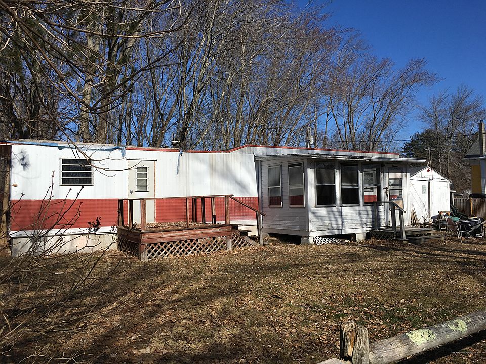 1st image of 27 Rosemary Ln