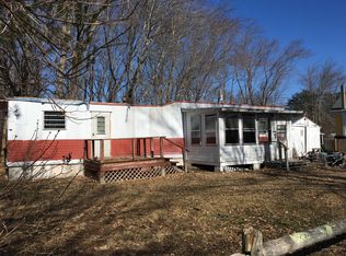 27 Rosemary Ln, Eliot, ME 03903