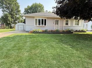 2374 Lee Ave, Shelby Township, MI