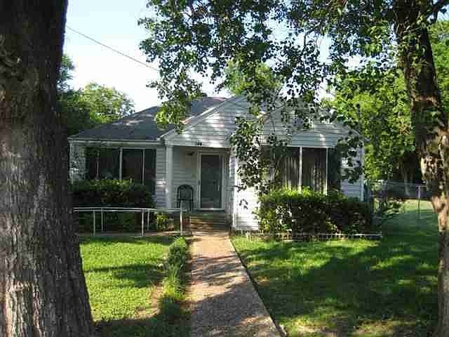 1st image of 800 San Jacinto Ave