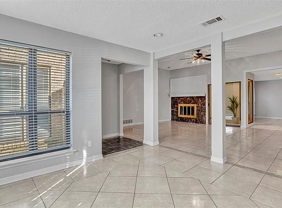 5th image of 2117 Germantown Ct