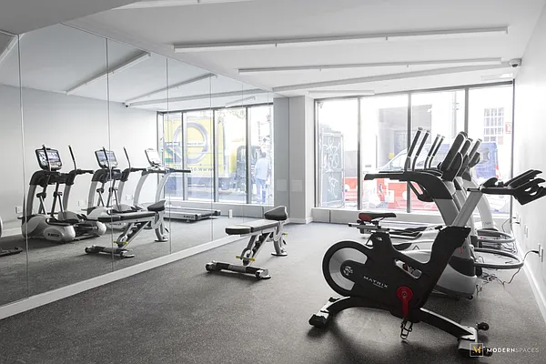 Rented by Modern Spaces | media 27