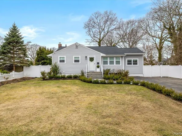 80 Lumur Drive, Sayville, NY 11782