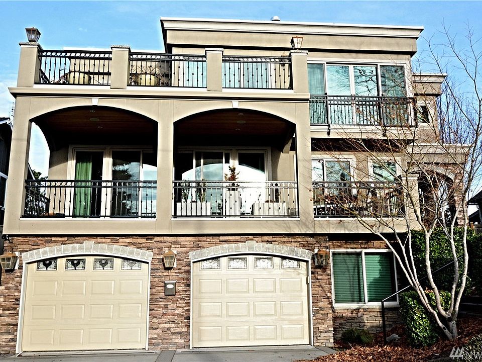 1st image of 310 8th Ave W