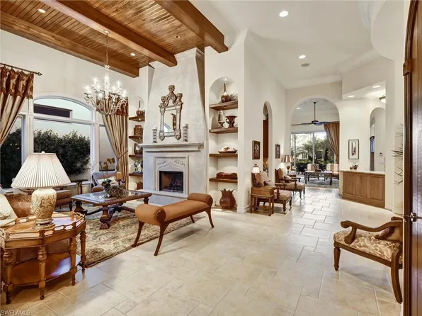 9113 Terrabella CT, NAPLES, FL 34109