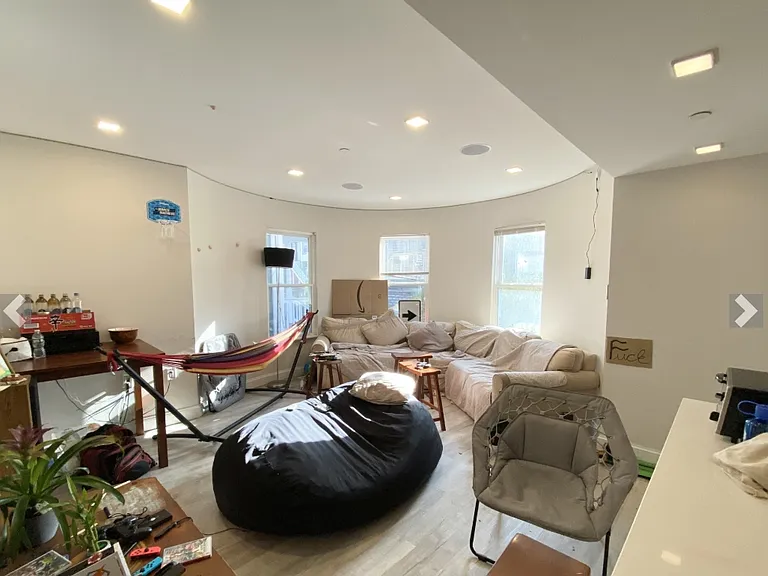 113 Hillside St #1X — Photo 3