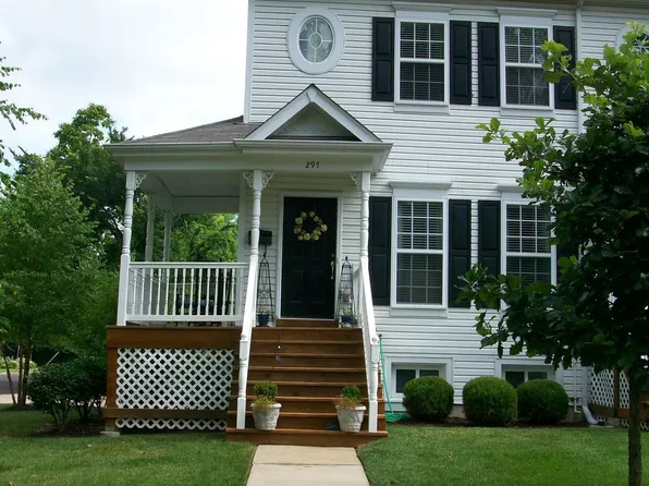297 McCullough Ave, Saint Louis, MO 63122
