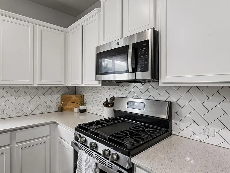 2851 Brand Iron Dr — Photo 32