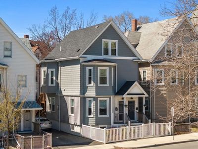 402 Medford St #2, Somerville, MA, 02145