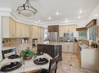 104 E Clear Creek Dr, Sandy, UT 84070