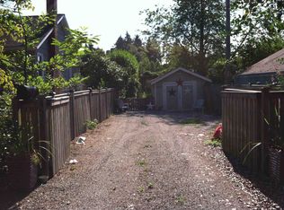 4526 47th Ave NE, Seattle, WA 98105