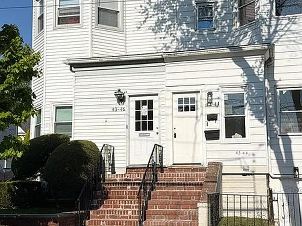 43-44 164th St #4344, Flushing, NY 11358