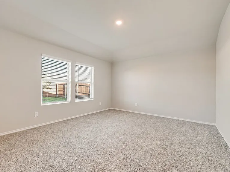 8556 Dunnstown Dr — Photo 19