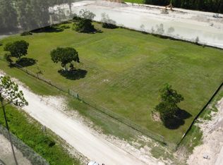 75th Pl N, Loxahatchee, FL 33470