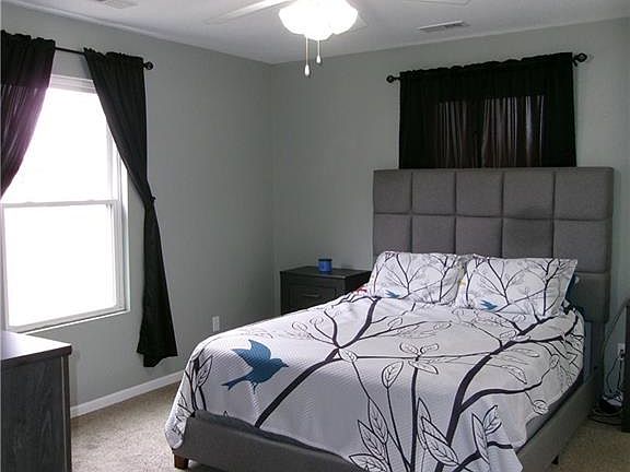 5th image of 604 E Vogt Rd