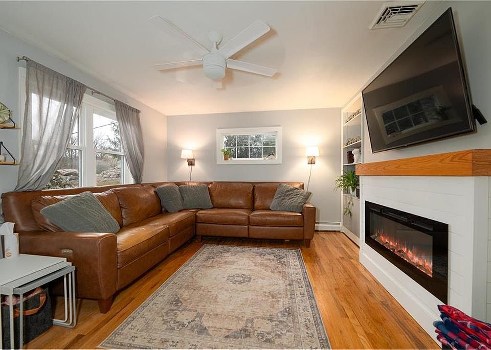 7329 Saint Peters Rd, Macungie, PA 18062 Zillow