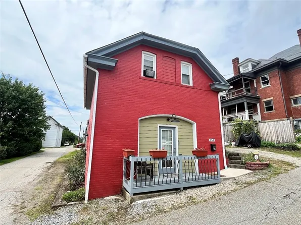 154 1/2 W Greene St, Waynesburg, PA 15370