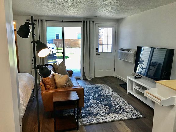 3rd image of 46 W College Ave #6