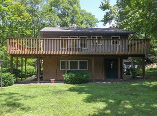 411 Lakeshore Rd, Ashland, OH 44805