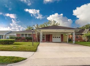 8718 Cowart St, Houston, TX 77029