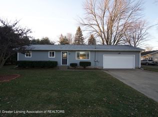 221 W Elm St, Elsie, MI