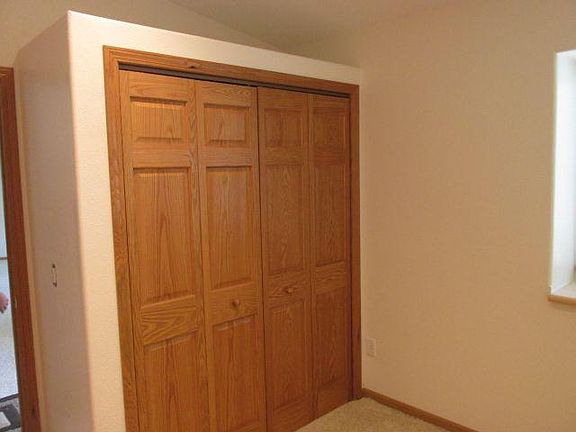 5th image of 206 S Broadway Ave #105