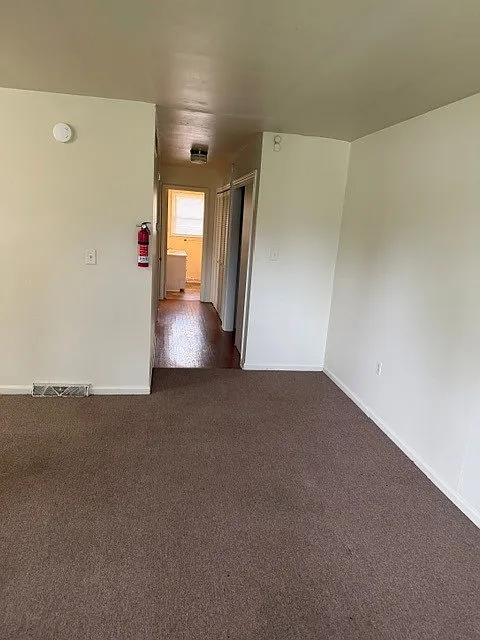 2 bed, $895 — Photo 3