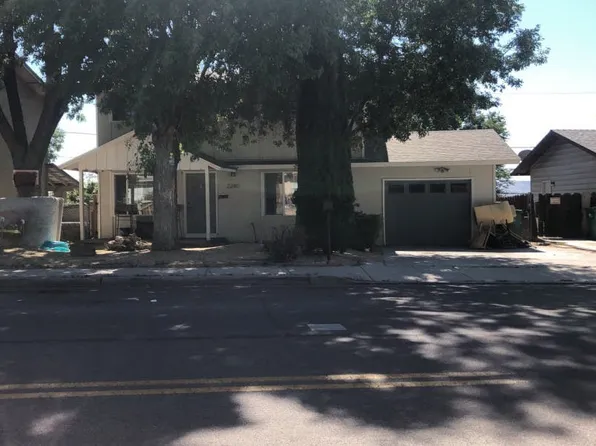 2280 Tripp Dr, Reno, NV 89512