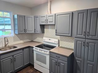 142 N Ontario St #2, Ronkonkoma, NY 11779