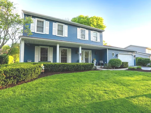 1006 Whirlaway Ave, Naperville, IL 60540
