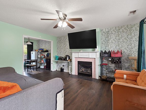 5th image of 103 Village Way
