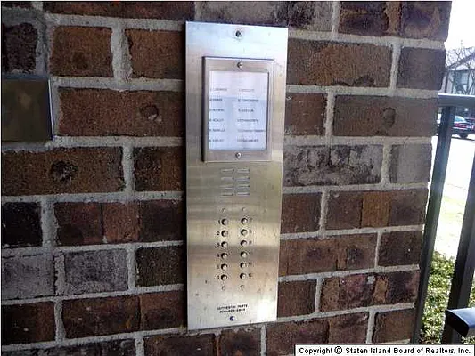 Sold by Gillani Homes Inc. | media 19