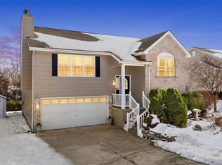 310 West Ave, Winfield, MO 63389