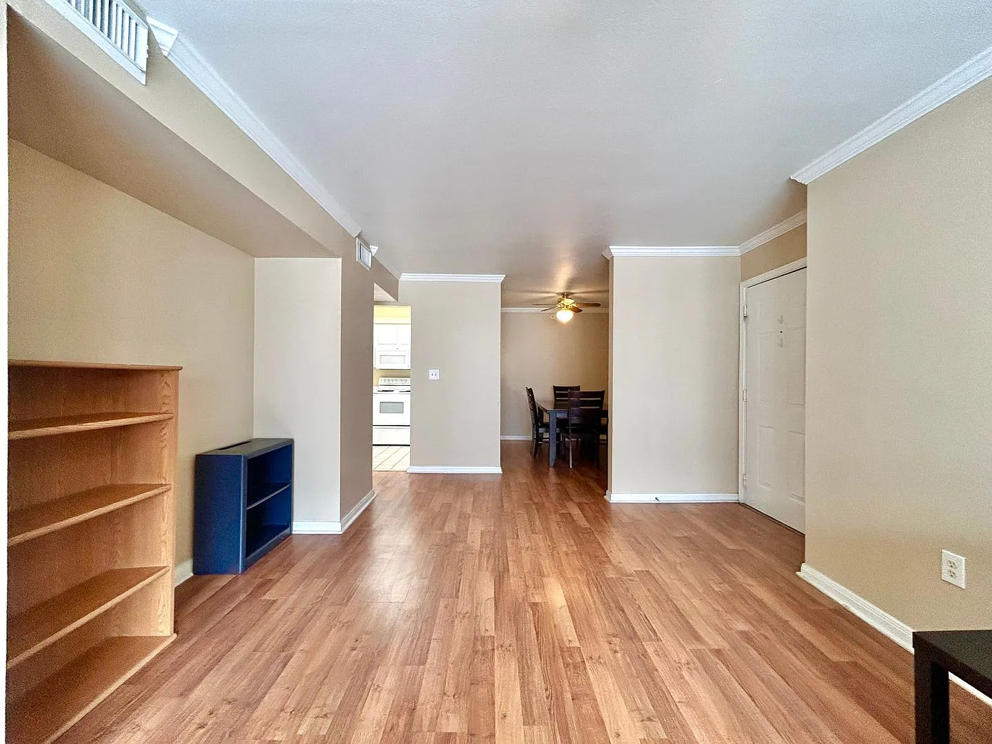 Light-Filled 2BR/2BA with Balcony in Austin! — Photo 1