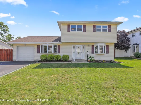 55 Cresci Boulevard, Hazlet, NJ 07730