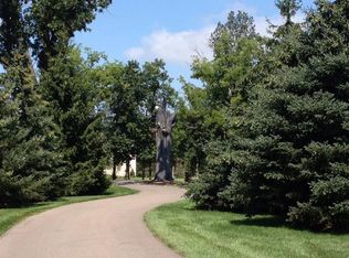 8811 Macon Rd, Saline, MI 48176