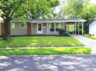 1470 Loveland Dr, Florissant, MO 63031