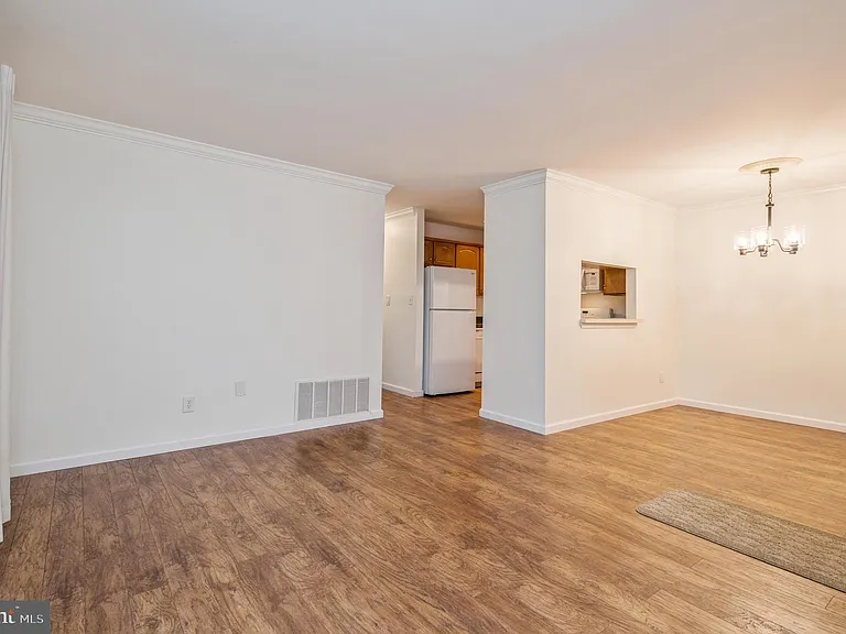 101 Quince Ct — Photo 4