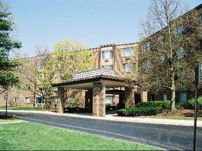 1375 Rebecca Dr APT 321, Hoffman Estates, IL, 60169